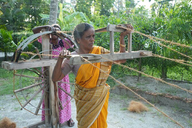 4 Hours Private Village Life Experience in Kochi with Pickup - The craft circuit on Kallanchery Island: coir, rope, baskets, pottery, and thatching