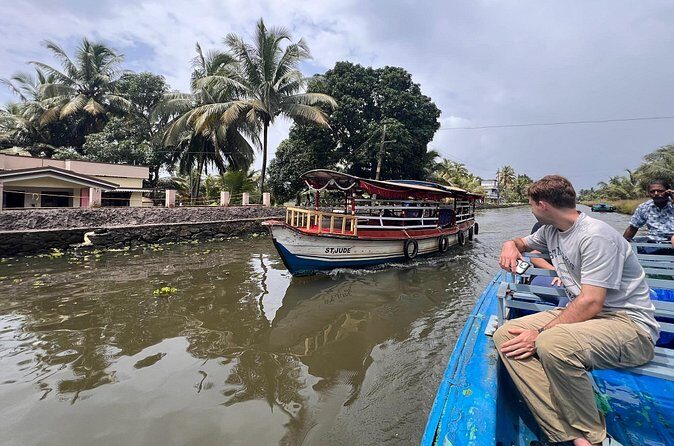 6hrs Alleppey Houseboat Tour-Serene Canals, Local Life & Food. - The Narrow-Canal Switch: Why the Small Boat Part Matters