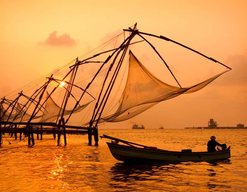 Cochin: 5-Day Kerala Tour with Munnar, Thekkady and Alleppey - Day 4: Alleppey backwaters and an overnight houseboat you’ll actually remember
