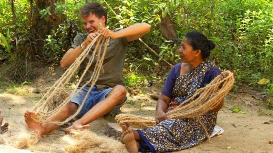 Cochin Backwaters Tour: Eco Boat Ride & Traditional Lunch - The Covered Country Boat Ride: Peace With Real Views