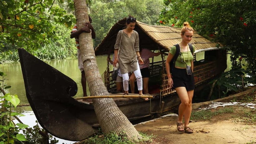 Cochin: Full-day Backwater Tour with Lunch and Evening Tea - Motorless Boat Cruising on Narrow Canals