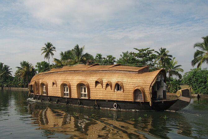Cochin (Kochi) Shore Excursions from Cruise Terminal Ships Pier - Mattancherry Jew Town and the synagogue/palace area