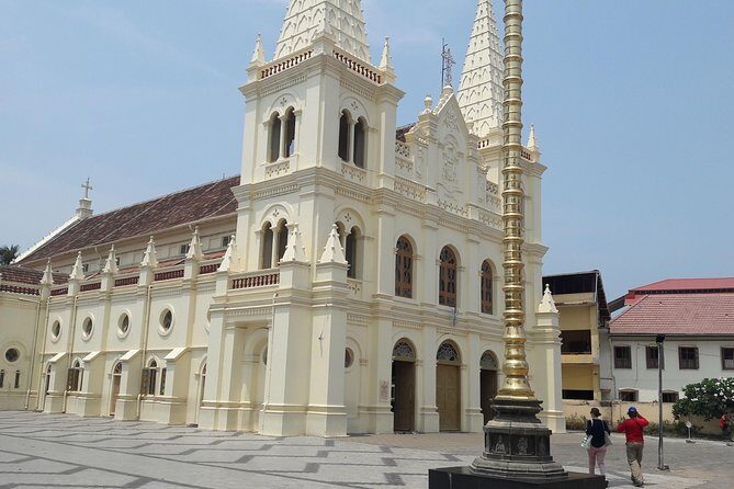 Cochin Over View - Private & Group Tour Options. Free Pickup Drop - Chinese Fishing Nets at Fort Kochi Beach: the 14th-century detail that still matters