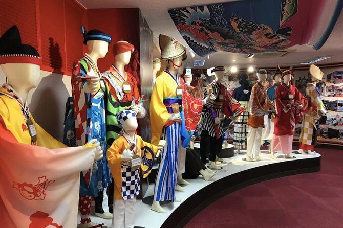 Experience the energy of Kochi: Sunday Market Tour includes Kochi Castle - Why Kochi Sundays Feel Like a Local Holiday