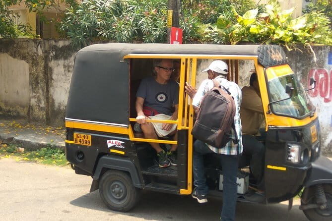 Fort Kochi Tuk Tuk Tour & Sightseeing with a Local Driver - Why a private Kochi tuk tuk tour feels easier than planning