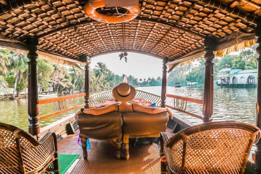 From Cochin: Day Tour of Alleppey houseboat with Lunch - What about temples and local culture?