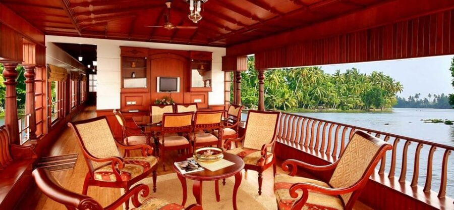 From Cochin: Day Tour of Alleppey houseboat with Lunch - Price and value: is $218 per person worth it?