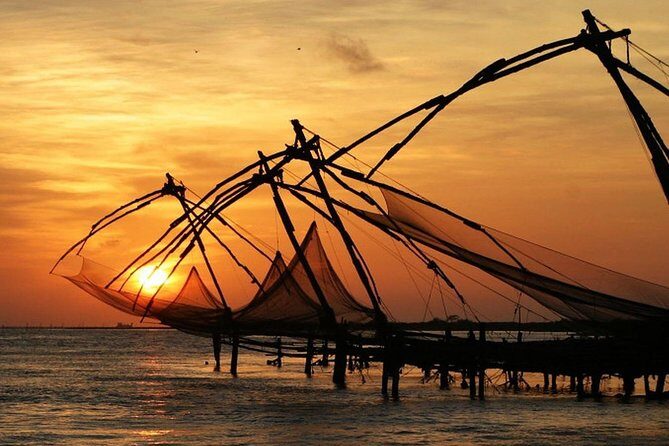 Group Shore Excursion from Cochin Port - Houseboat time: what the 2-hour backwaters cruise really feels like