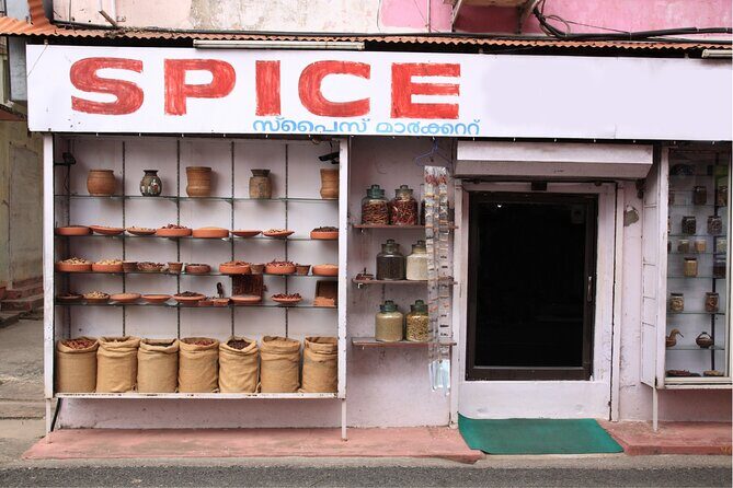 Jewish Town Walk - Kochi (2 Hours Guided Walking Experience) - Guides make or break it: Sajeev, Satish, and Satheeshan’s style