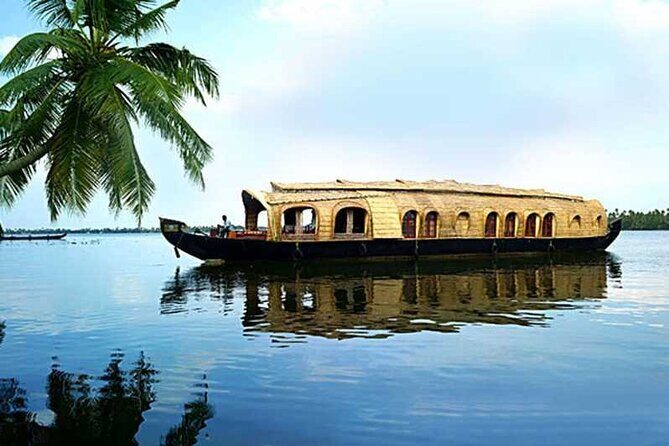 Kochi Airport Transfer - Private-by-vehicle feel without complicated group logistics
