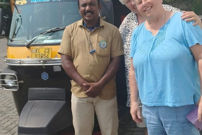 Kochi Exclusive Local Sightseeing Tuk-Tuk Tour - Mattancherry Palace, Paradesi Synagogue, and the Cochin Spice Market