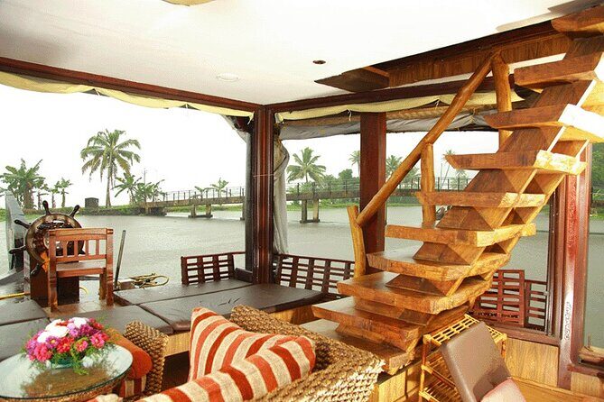 Kochi Private Tour: Overnight Alleppey Backwaters Luxury Houseboat Cruise - Day 2: breakfast, checkout by 9:00am, and back to Kochi