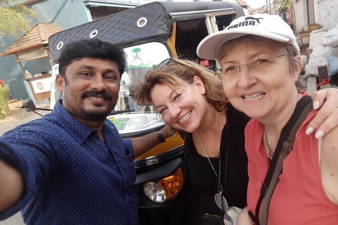 Kochi Tuk-Tuk Sightseeing Tour with Cruise Ship Pickup - Cochin Spice Market: what to expect from the shopping stop