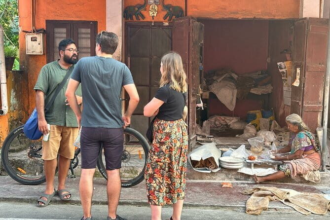 Mattancherry Heritage Tour by The Kochi Heritage Project - Start at Nehru Memorial Town Hall, end at the Royal Palace gate