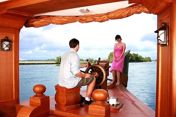 Nature Beauty, Backwater of Kerala Tour (05 Nights - 06 Days) - Price and what’s actually included for $870 per person
