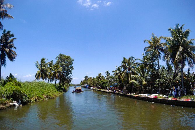 Private Alleppey Backwater Houseboat DayTour with Taxi from Kochi - Why a private Alleppey backwater day trip beats an overnight
