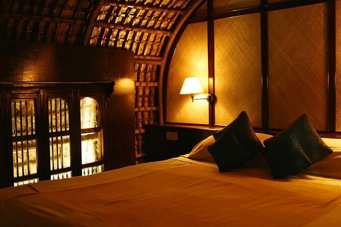 Private Full-Day Kerala Backwaters Houseboat Tour With Lunch & Pickup From Kochi - Why This Houseboat Day Trip Feels Different Than a Typical Tour