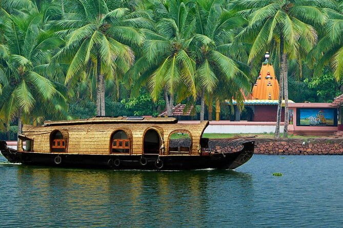 Private Kerala Backwater Houseboat Day Cruise with Lunch from Cochin - Should you book this Kerala backwater day cruise?