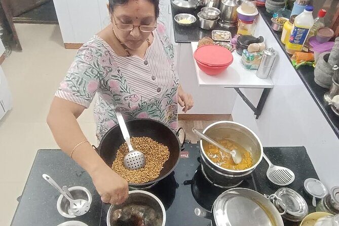 Private Traditional Home Cooking Class in Kochi with Archana - Key things that make this class stand out