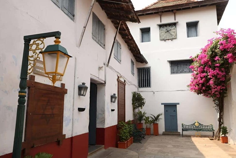 Stories of Jew Town: Guided Heritage Walk in Kochi - The Cochin Spice Market: what spices meant here