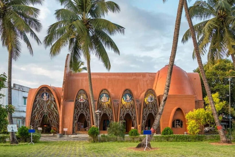 Stories of Jew Town: Guided Heritage Walk in Kochi - Mattancherry Palace (Dutch Palace): murals that tell you how people lived