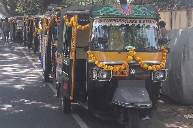 Tuk Tuk tour in Cochin with Port pick-up - Church of Saint Francis and Santa Cruz Cathedral Basilica: the Europe-in-India story